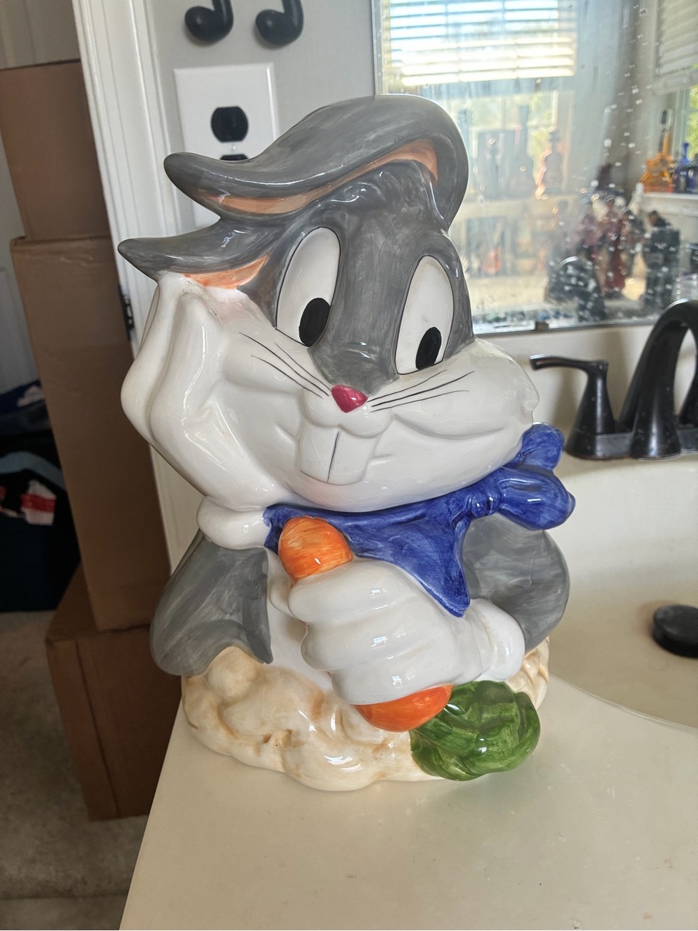 Vintage 1993 Warner Bros. Looney Tunes Bugs Bunny Ceramic Cookie Jar -